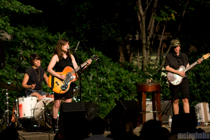 Mirah at Museum of Fine Arts, August 17, 2011. Photo by Beth Freeman Doreian.