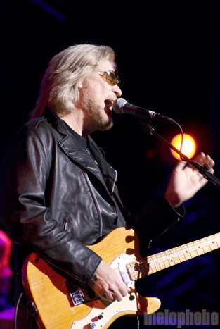 Hall & Oates at Arlene Schnitzer Concert Hall, September 3, 2011. Photo by Colin McLaughlin.
