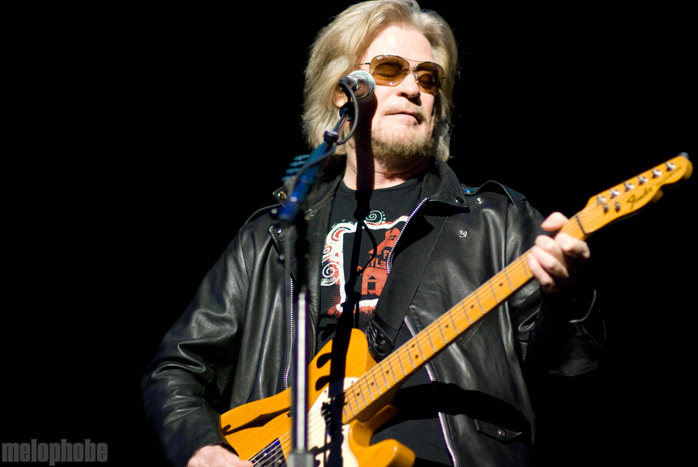 Hall & Oates at Arlene Schnitzer Concert Hall, September 3, 2011. Photo by Colin McLaughlin.
