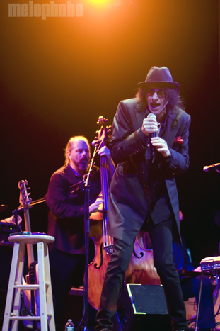 Peter Wolf at Somerville Theatre, October 20, 2011. Photo by Ian Doreian.