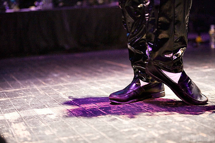 Who's Bad: The Ultimate Michael Jackson Tribute Band at Jefferson Theatre, November 17, 2011. Photo by Ari Sommer.
