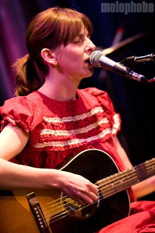 Rosie Thomas at Cafe 939, March 30, 2012. Photo by Beth Freeman Doreian.