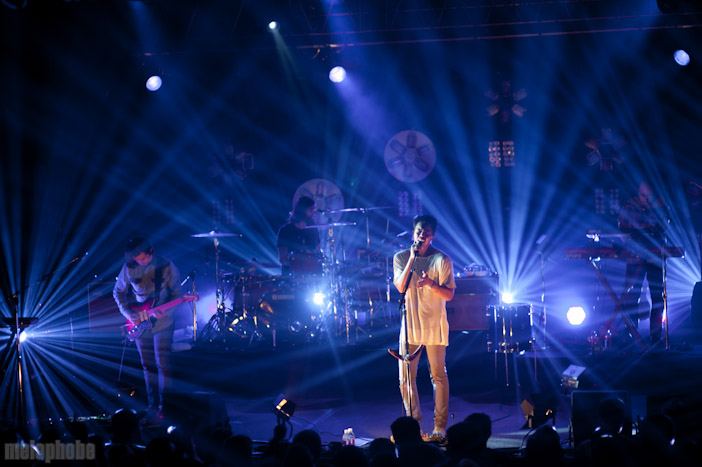 The Temper Trap at Roseland Theater, June 17, 2012. Photo by Inger Klekacz.