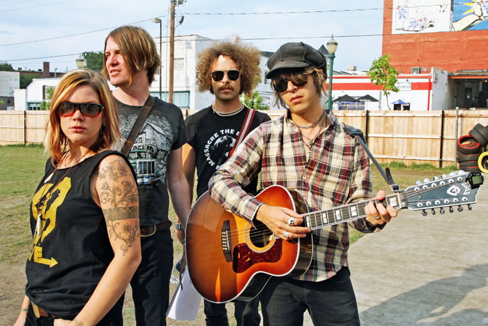 Peter Holmstrom of The Dandy Warhols.