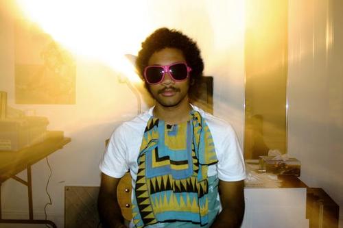 Toro Y Moi