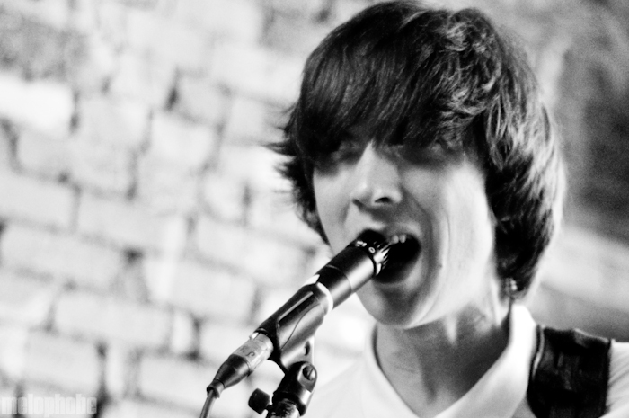 Jeremy Jay at Flamingo Cantina, March 18, 2010. Photo by Chris Barth.